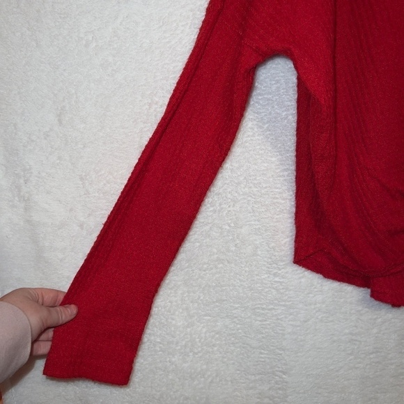 Urban Outfitters Out From Under Red Ribbed Button Front Pullover Henley Top - Picture 2 of 6